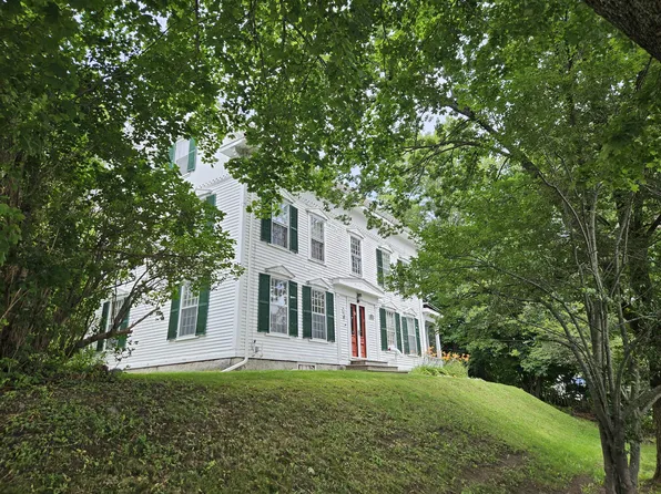 41 Main Street, Bucksport, ME 04416