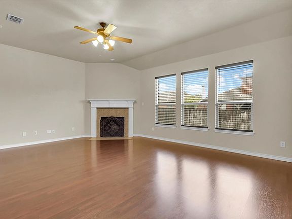 5th image of 1739 Summerwood Ln