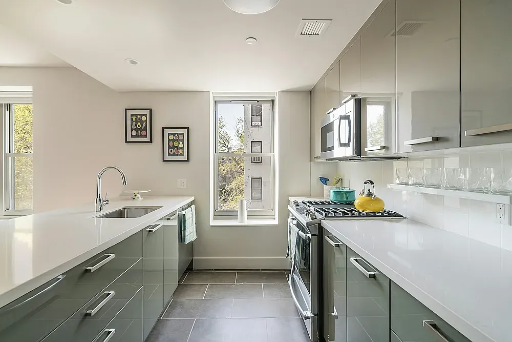 310 Clarkson Avenue — Photo 4