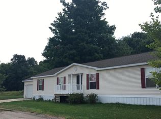 11731 E Bear Meadows Dr SE, Alto, MI