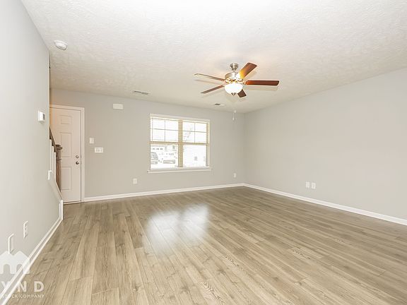 4th image of 4015 Utica St