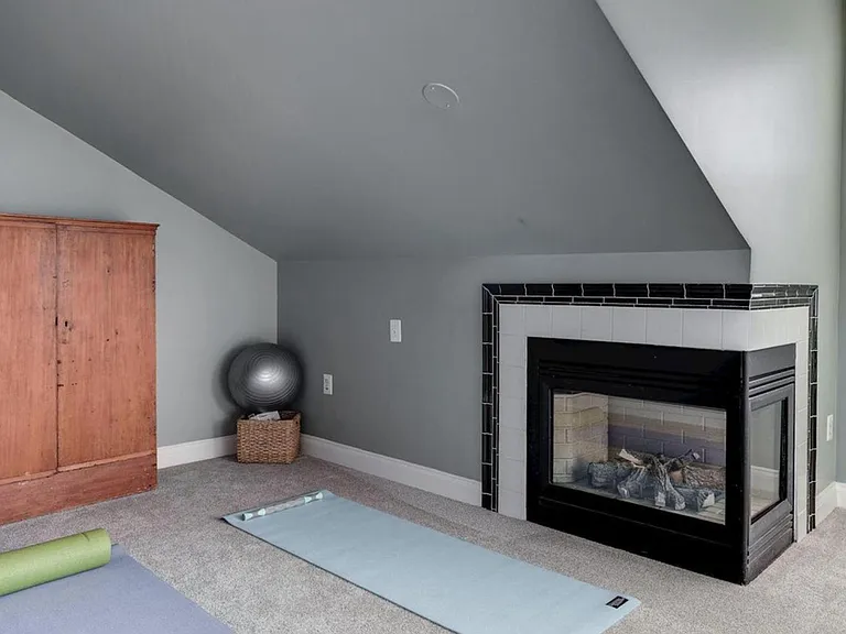 5065 Minda Ct — Photo 21