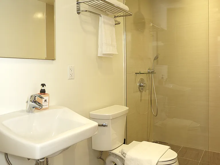 348 E 51st St #3 — Photo 6