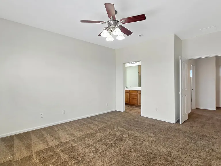 2237 N 135th Dr — Photo 20