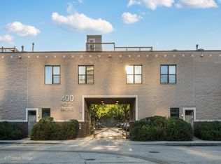 400 N Racine Ave APT 105, Chicago, IL 60642