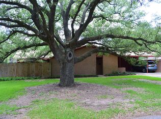 714 Frankie Ave, Wharton, TX 77488