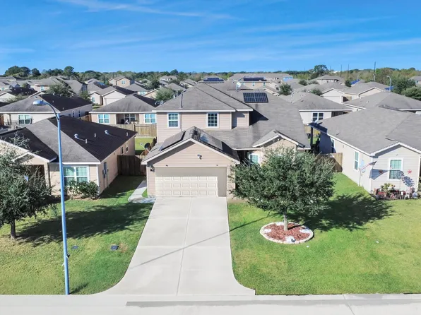 2085 Saras Way, Brookshire, TX 77423