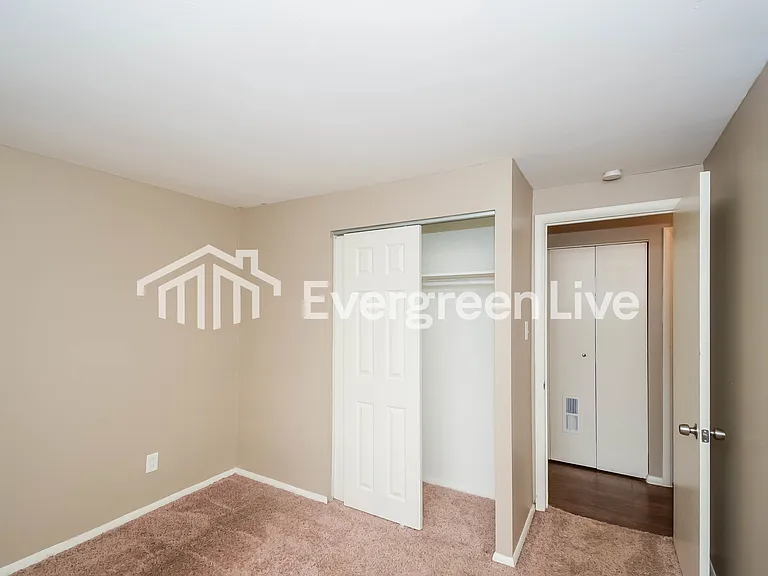 10331 Ronald Ct — Photo 13