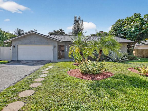 3rd image of 1650 NW 9th St