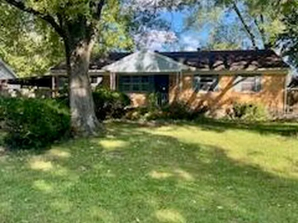 5413 Minyard Dr, Louisville, KY 40219