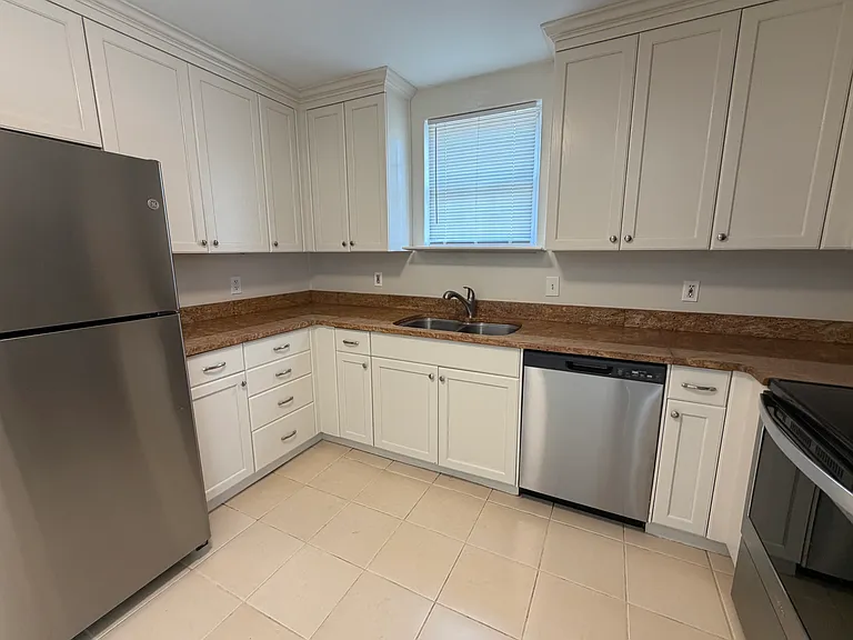 4800 Brigadoon Dr #101 — Photo 3