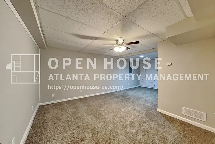 2100 Glenridge Ct — Photo 20
