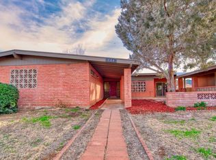 700 Chantilly Dr, Sierra Vista, AZ 85635
