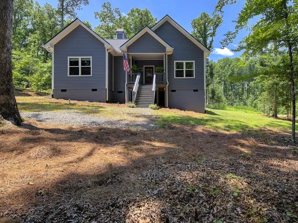 54 Lakeview Rd, Fountain Inn, SC 29644