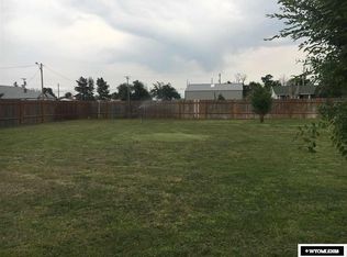 310 N Lincoln Ave, Glendo, WY 82213