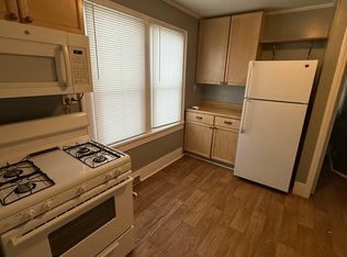 812 Clay St APT B, Niles, MI 49120