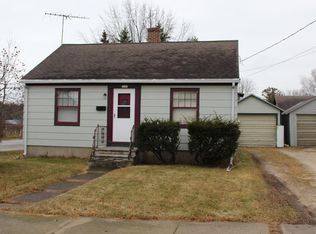 1202 Steele St, Algoma, WI 54201