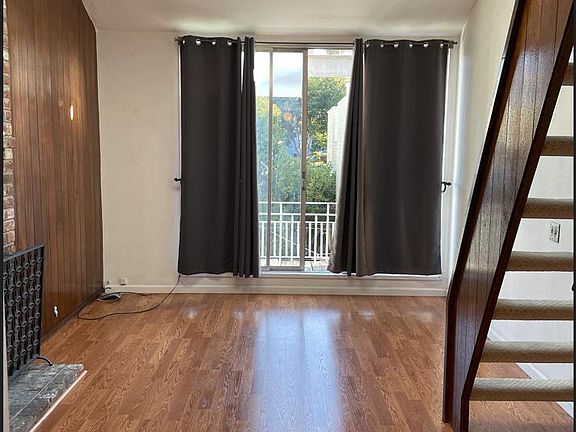 3rd image of 1714 Union St #302