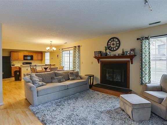 3rd image of 205 Attwick Ct