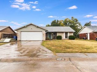 1011 E Ridgecrest Ave, Stillwater, OK 74075