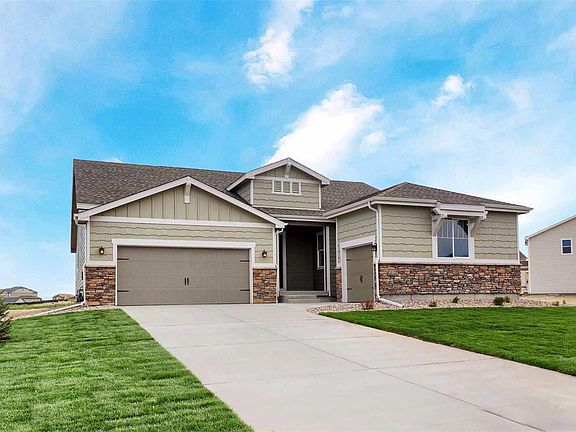 2nd image of 5589 Turnbury Cir