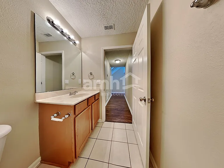 525 Juniper Spring Ct — Photo 14