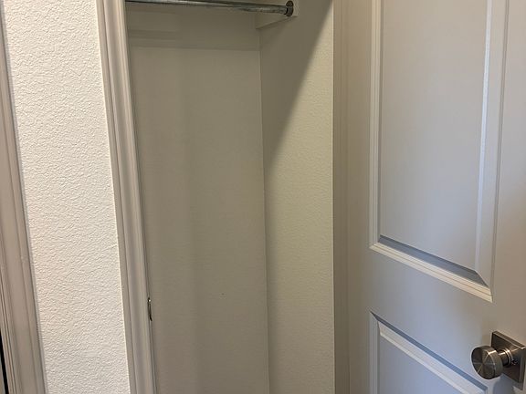 5th image of 6805 Pepperdine Dr