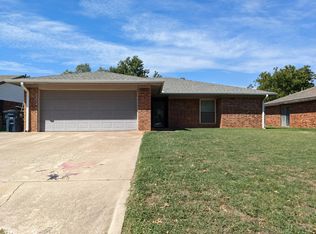 18 Timber Creek Dr, Shawnee, OK 74804