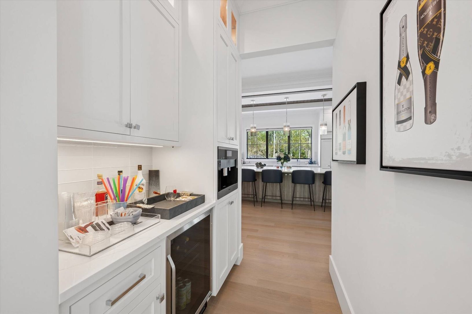  Butlers Pantry, Dining Room To Kitchen