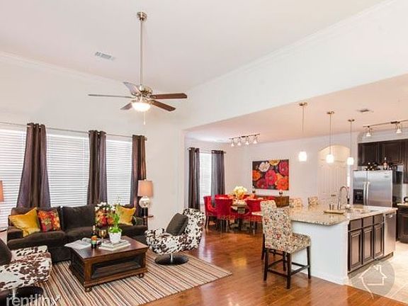 5th image of 279 Creekside Way