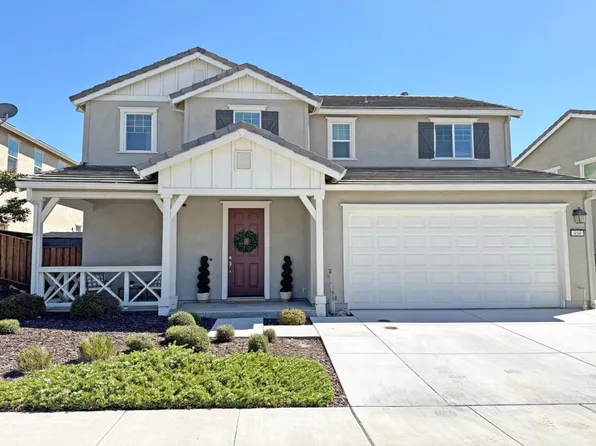 450 Thistle St, Hollister, CA 95023