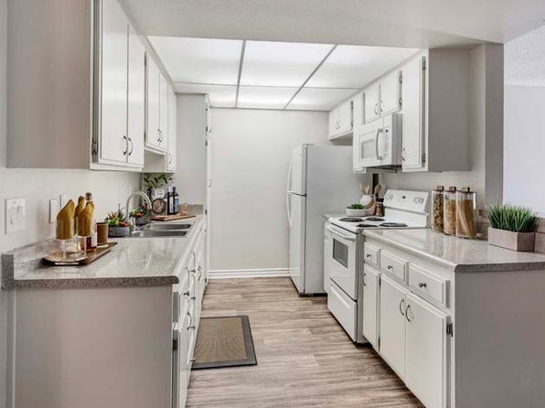273 W Arrow Hwy #1654289
