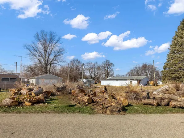 3120 W 29th St, Muncie, IN 47302