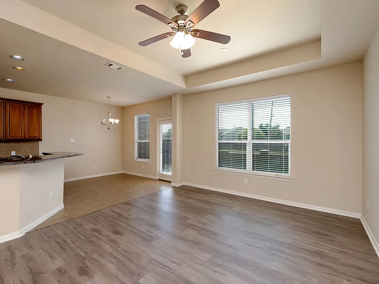 4602 Ladyfern Way — Photo 7