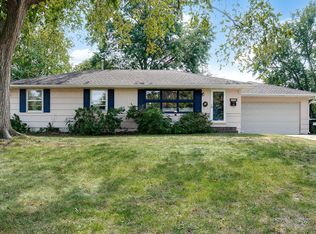 5207 64th Ave N, Brooklyn Center, MN 55429