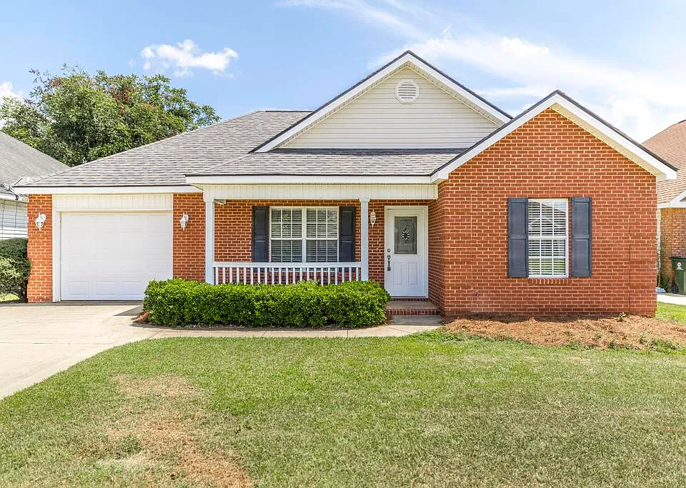 104 Cello Ln