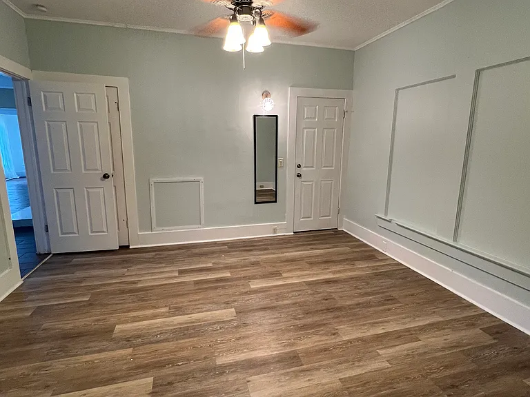 708 Spring St — Photo 10