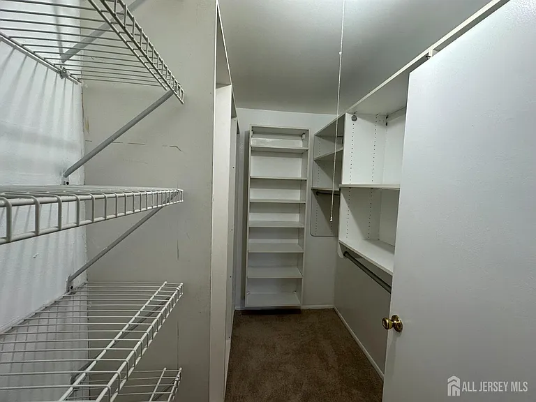 1006 Aspen Dr — Photo 4