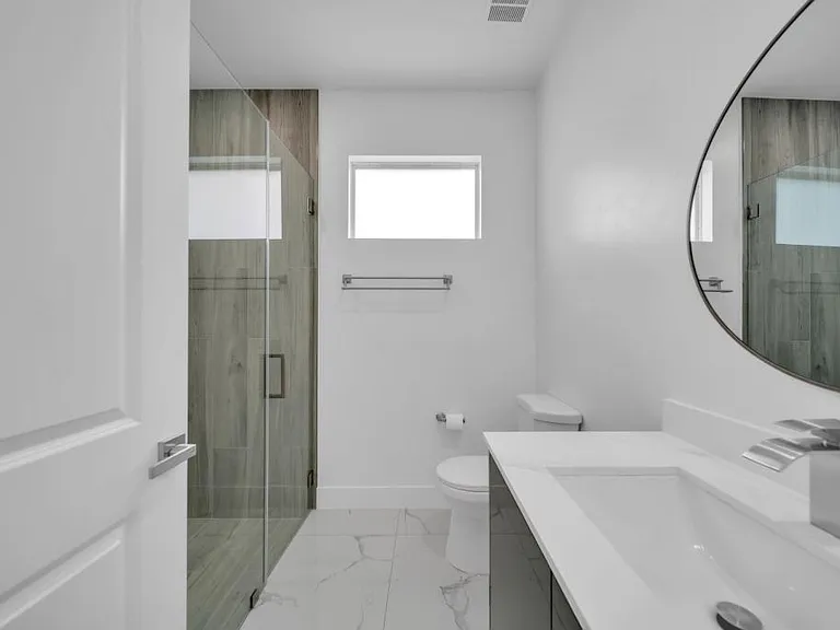 325 Paulcrest Ave — Photo 32