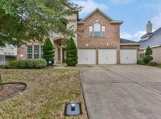 7610 Summer Shore Dr, Rosenberg, TX 77469