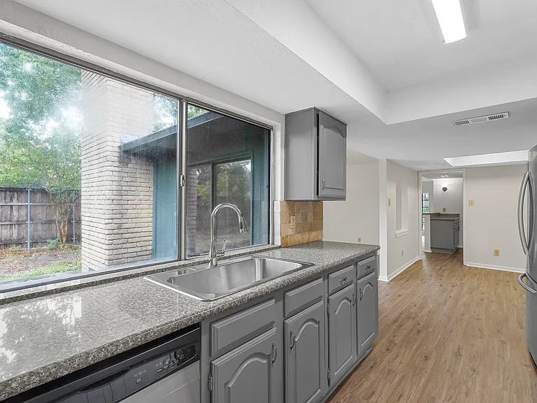 848 Shenandoah Dr — Photo 39