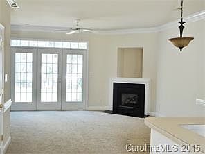 4th image of 4409 Eaves Ln