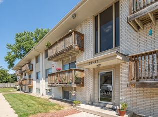 West Glen Apartments, West Des Moines, IA 50265