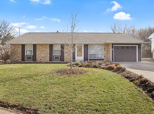 802 Scottsdale Dr, Champaign, IL 61821