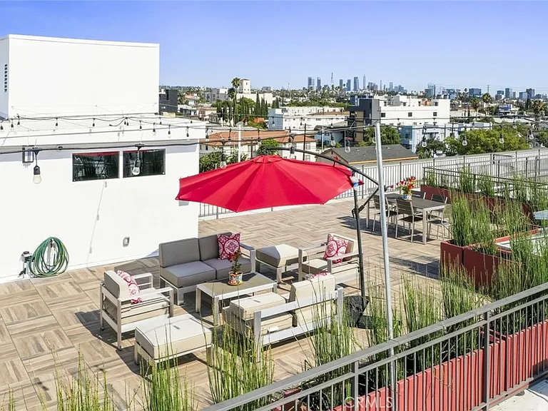 5820 La Mirada Ave #401 — Photo 16
