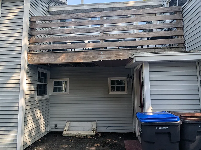 11 Cottage Ave #2 — Photo 11