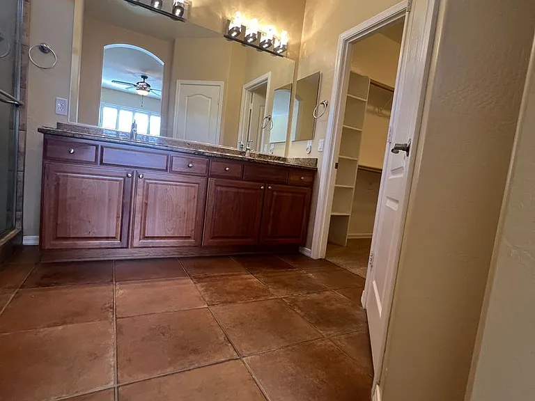 7720 E Day Break Cir — Photo 24