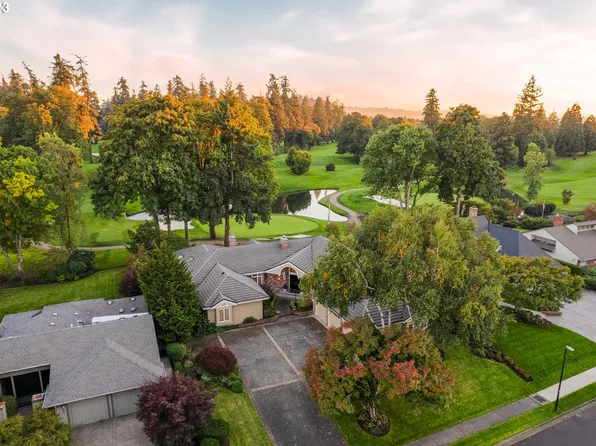 653 Spyglass Dr, Eugene, OR 97401