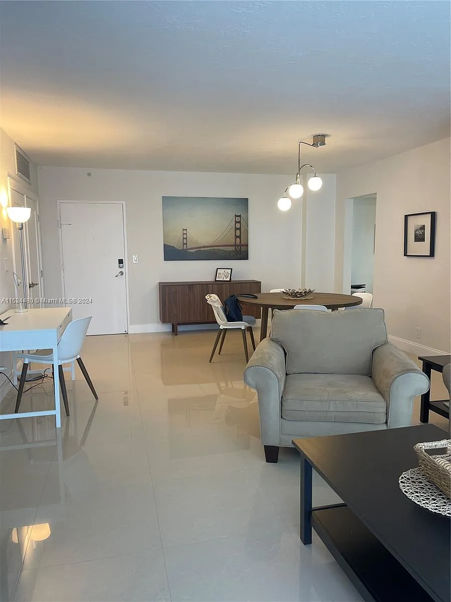 Building Photo - 3801 S Ocean Dr #15V
