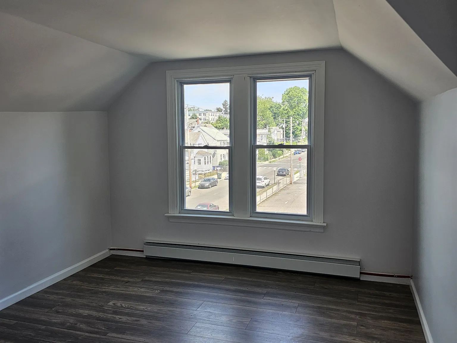 174-178 Pixlee Pl — Photo 3